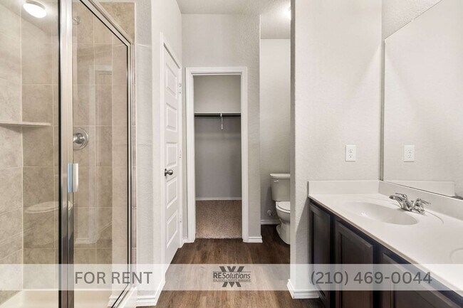 Building Photo - 13550 Lily Ln