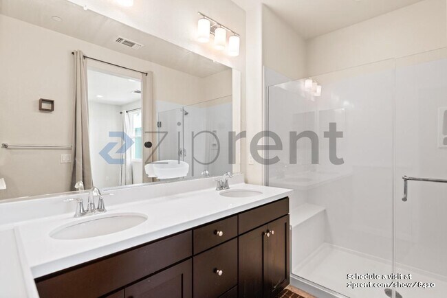 Building Photo - 5572 Campbell Ln