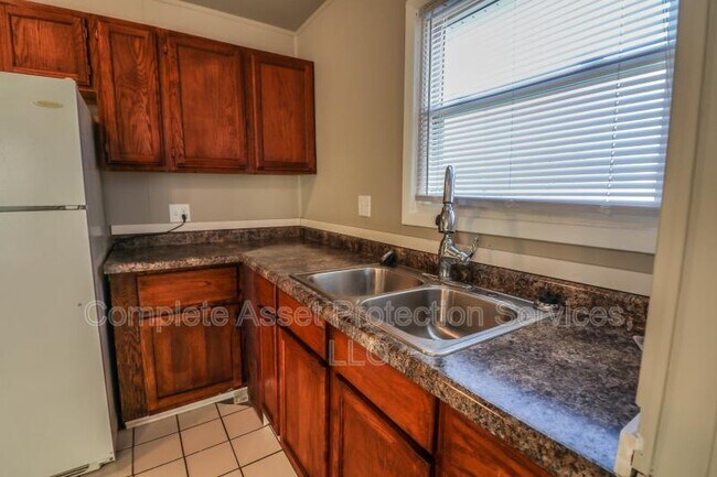 Building Photo - 3315 176th St