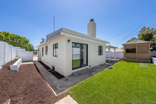 Building Photo - 4914 Zion Ave