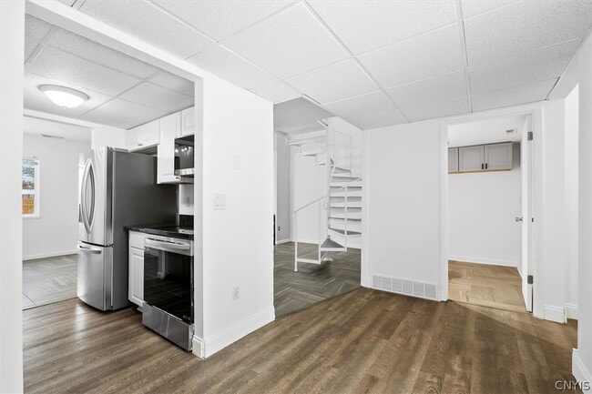 Building Photo - 3754 Helios Ct