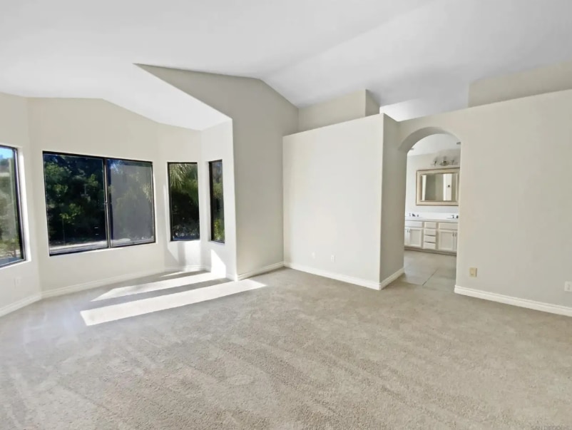Building Photo - 1227 Calle Ultimo