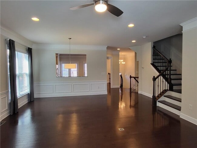 Building Photo - 2428 Hadlow Ln