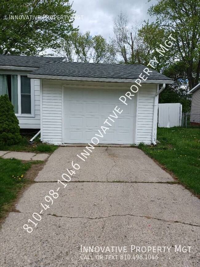 Building Photo - 5476 Westchester Dr
