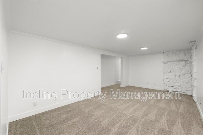 Building Photo - 549 N 600 E