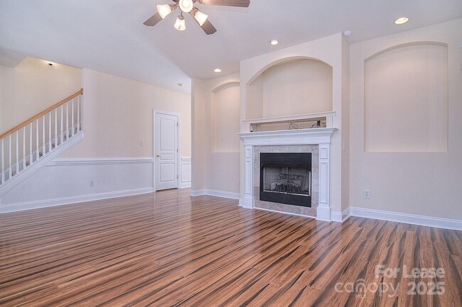 Building Photo - 5111 Alysheba Dr