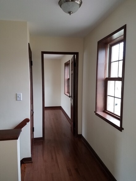 Building Photo - 5920 Dendron Ln