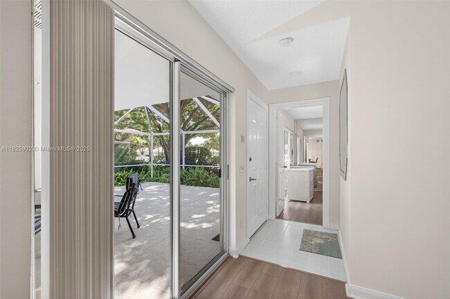Building Photo - 7102 Geminata Oak Ct