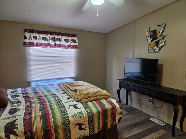 Building Photo - 112 Pine Knot Trail