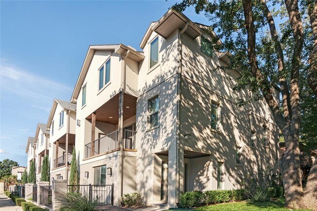 Building Photo - 3454 McFarlin Blvd