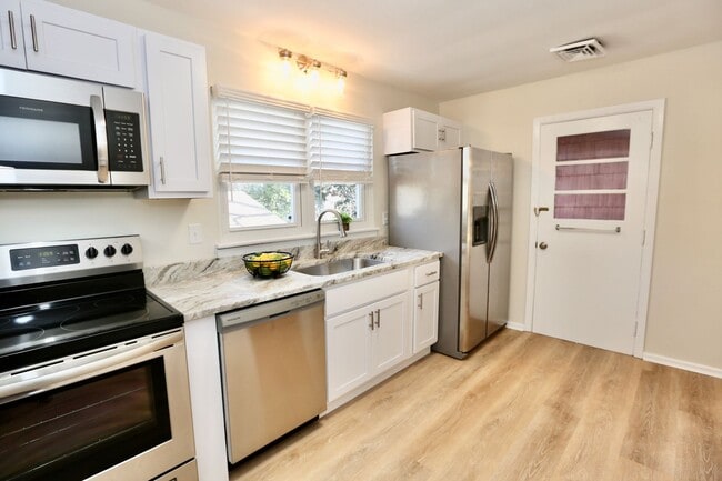 Building Photo - Completely Updated! Pet Friendly - Centrally Located Near Severally Bases & Interstate Access!  A...