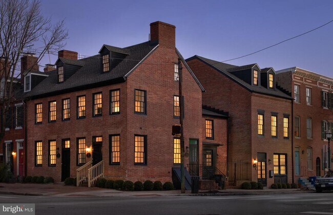 Building Photo - 1 E Montgomery St