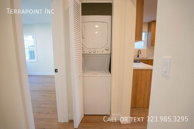 Building Photo - 1038 Westmoreland Ave