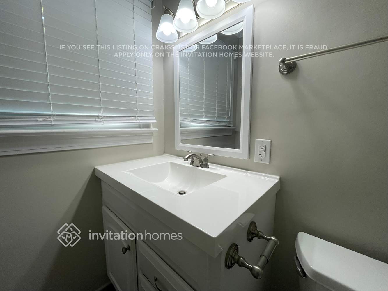 Building Photo - 1108 Dogwood Park