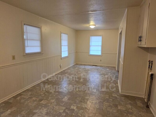 Building Photo - 5313 Bayleaf Dr