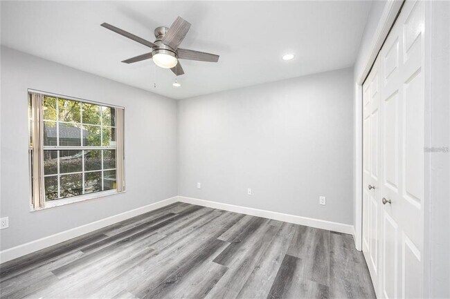 Building Photo - 2103 SW 75th Terrace