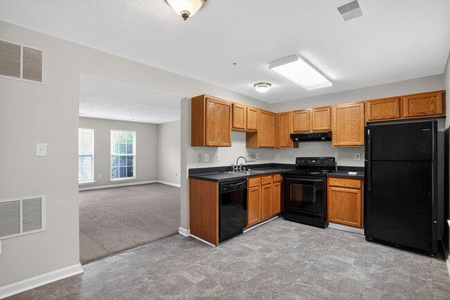 Building Photo - 46098 Lucca Way