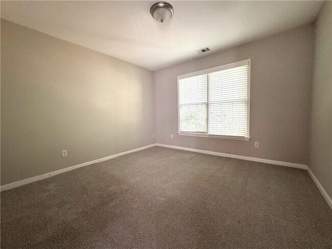 Building Photo - 1565 Ox Bridge Ct NW