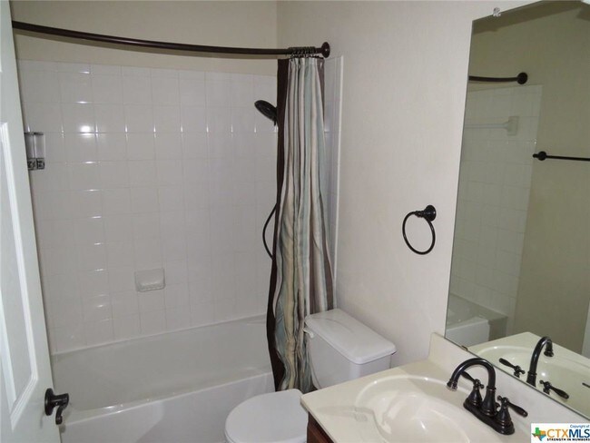 Building Photo - 5100 Lions Gate Ln