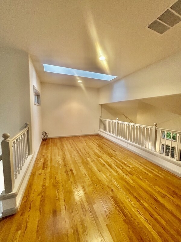 Building Photo - 8975 Snowy Owl Ln