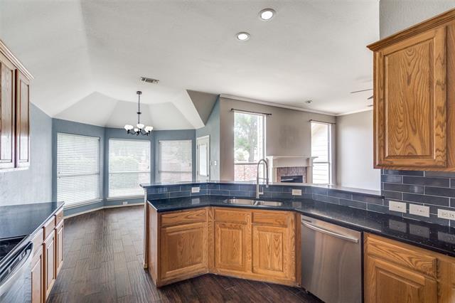 Building Photo - 5012 Springflower Dr