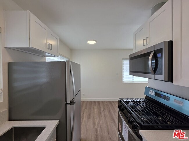 Building Photo - 2009 Carnegie Ln