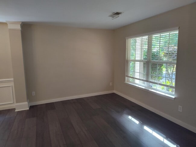 Building Photo - 8708 SedgeBurn Dr