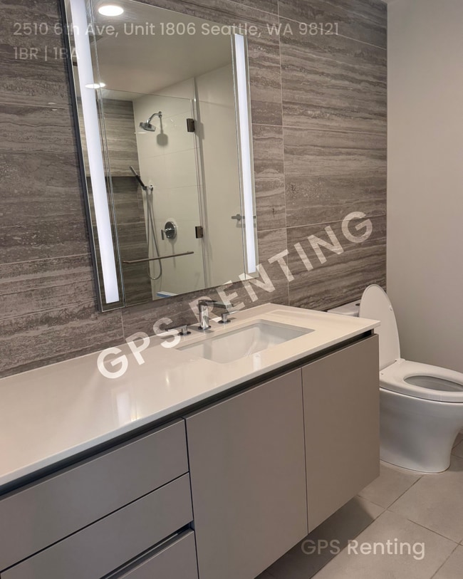 Building Photo - Beautiful Bed 1, Bath 1, home!