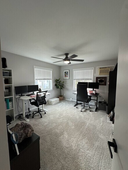 Bedroom - 66 Ponwood Cir