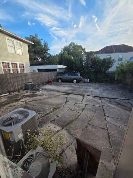 Building Photo - 8128 Pritchard Pl