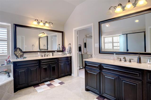 Building Photo - 3772 Shumard Oak Ln