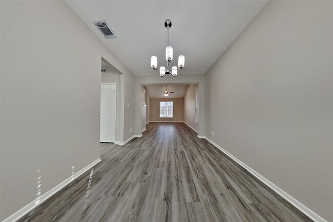 Building Photo - 9615 Winter Run Dr