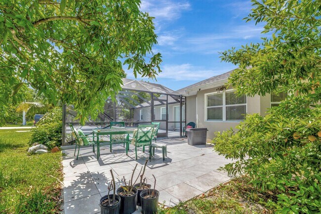 Building Photo - 1701 SW Penrose Ave