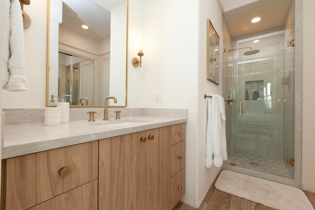 Building Photo - 48550 Capistrano Way