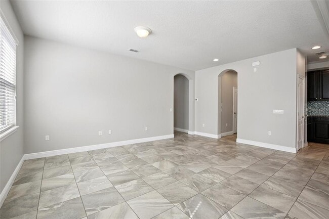 Building Photo - 6906 Sail View Ln