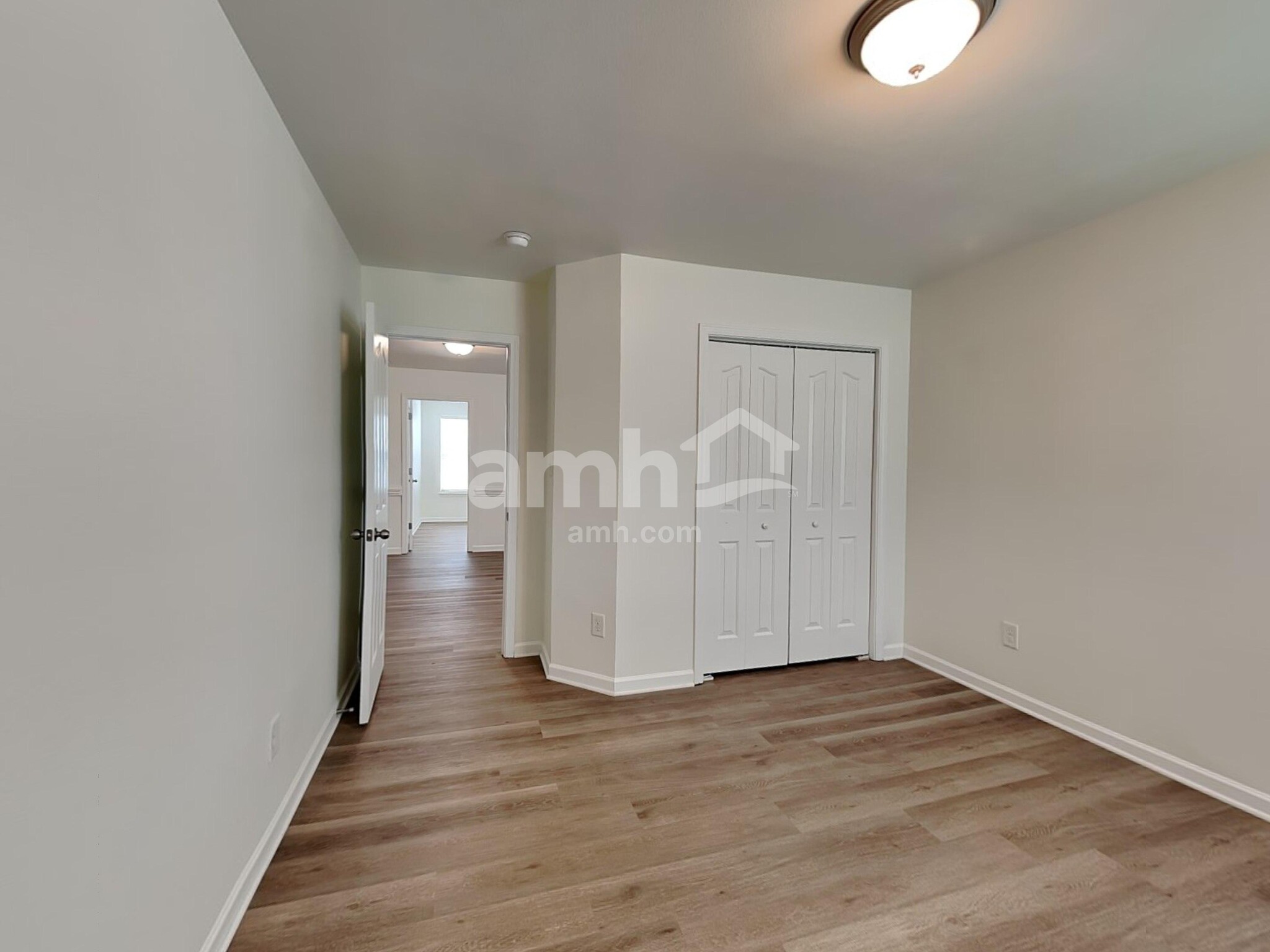 Building Photo - 1409 Paulonia Way