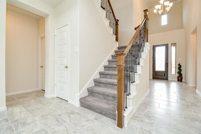 Building Photo - 923 Orange Zest Ln