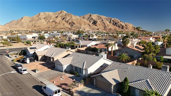 Building Photo - 6671 E Walnut Canyon Dr
