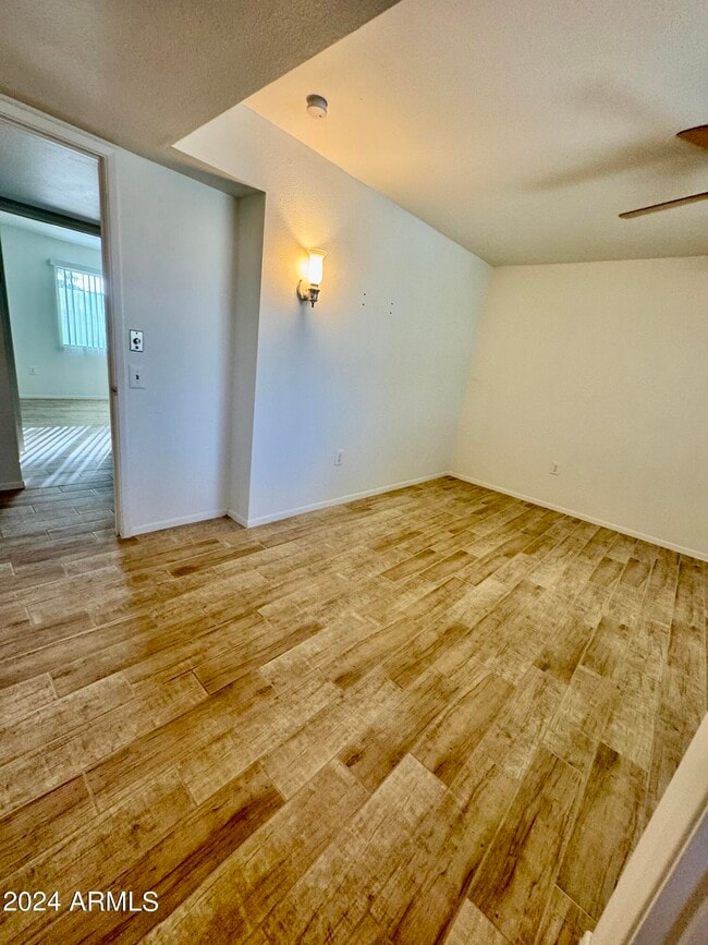 Building Photo - 19033 N Welk Dr