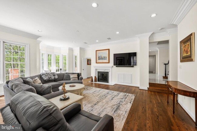 Building Photo - 9735 Beman Woods Way