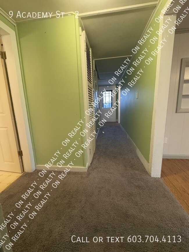 Building Photo - 9 Academy St