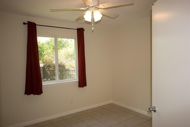 Building Photo - 5013 Cape Verde Cove