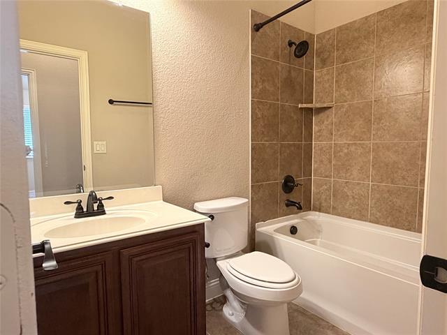 Building Photo - 704 Lighthouse Ln