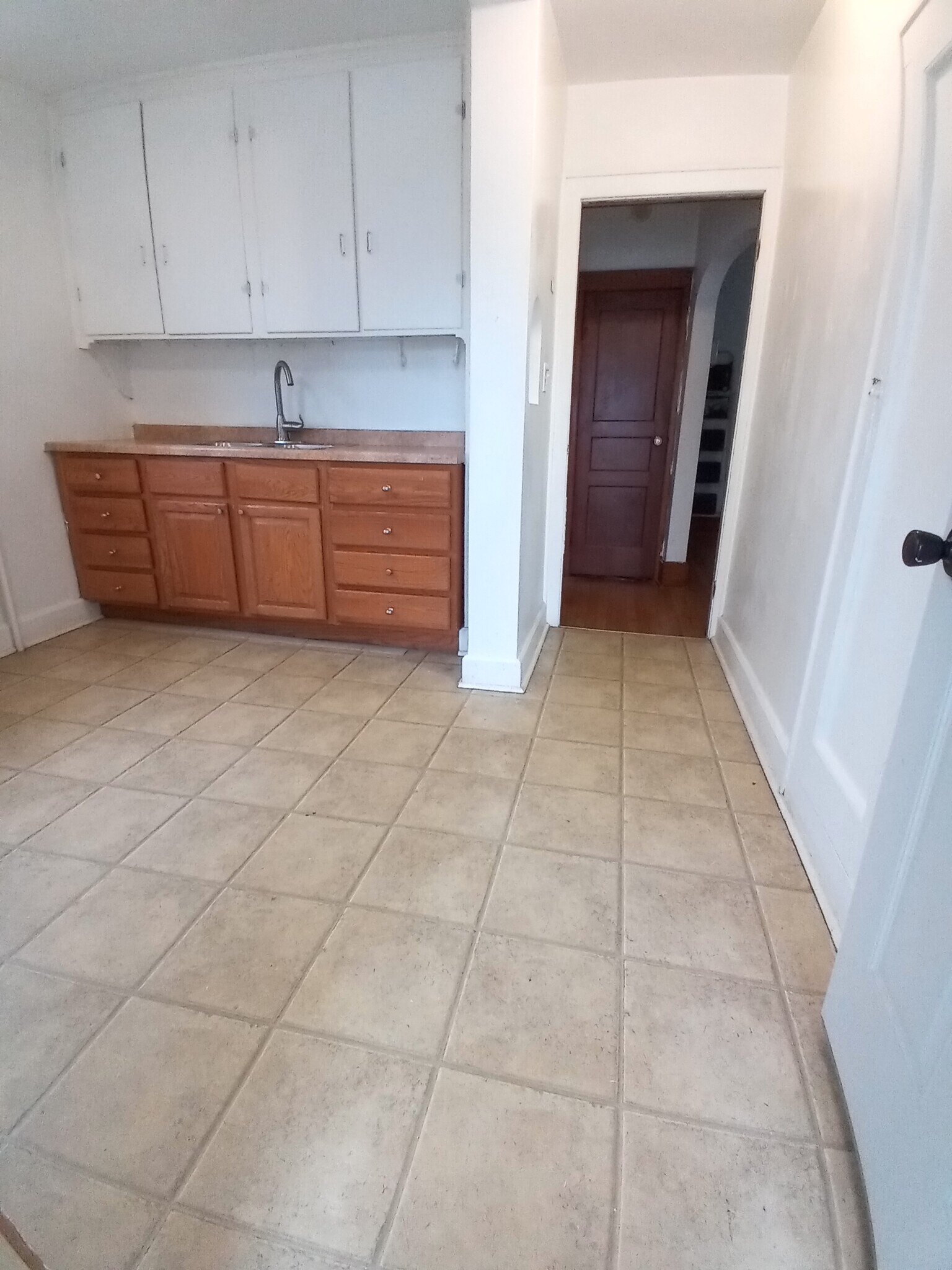 Building Photo - 1210 Erie St