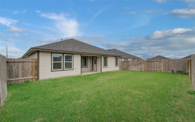 Building Photo - 1206 Cattle Chute Ct
