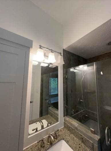 Building Photo - 2502 Fairwind Dr