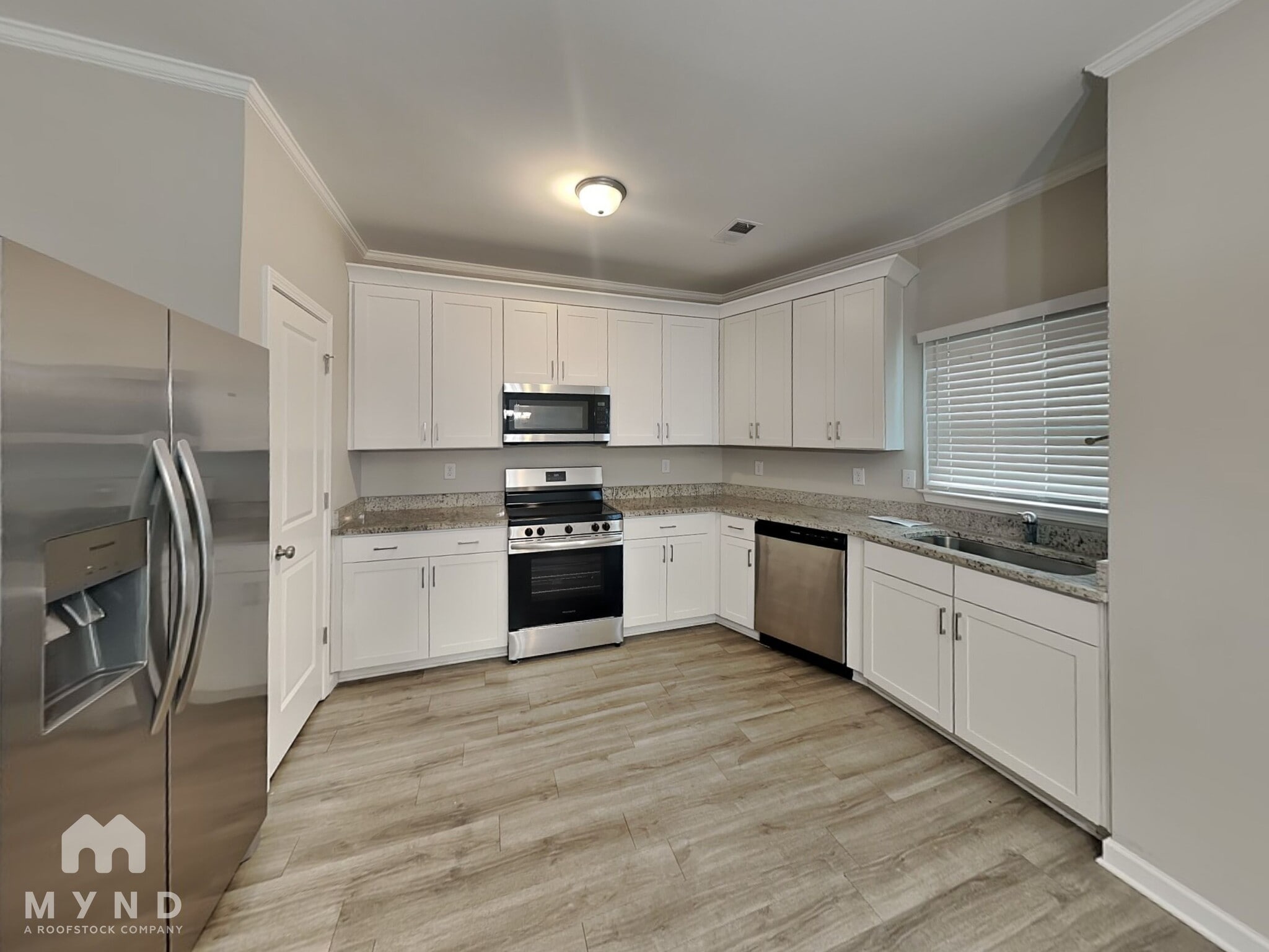 Building Photo - 2818 Laurel Ridge Cir