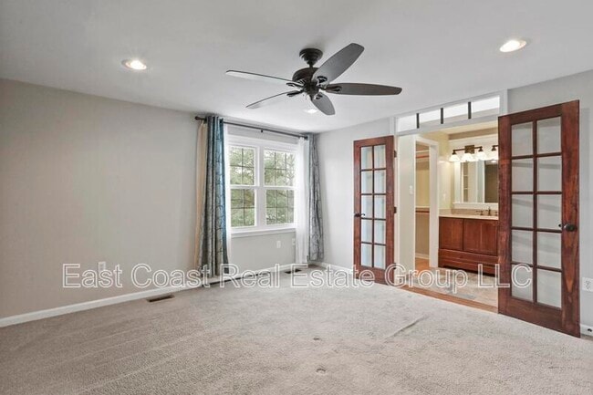 Building Photo - 8033 Hollow Reed Ct