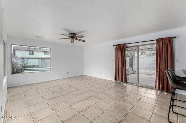 Building Photo - 16216 N 33rd Dr