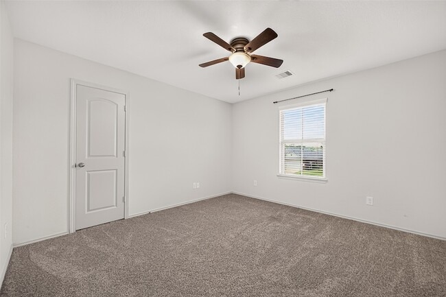Building Photo - 23718 Water Hickory Dr